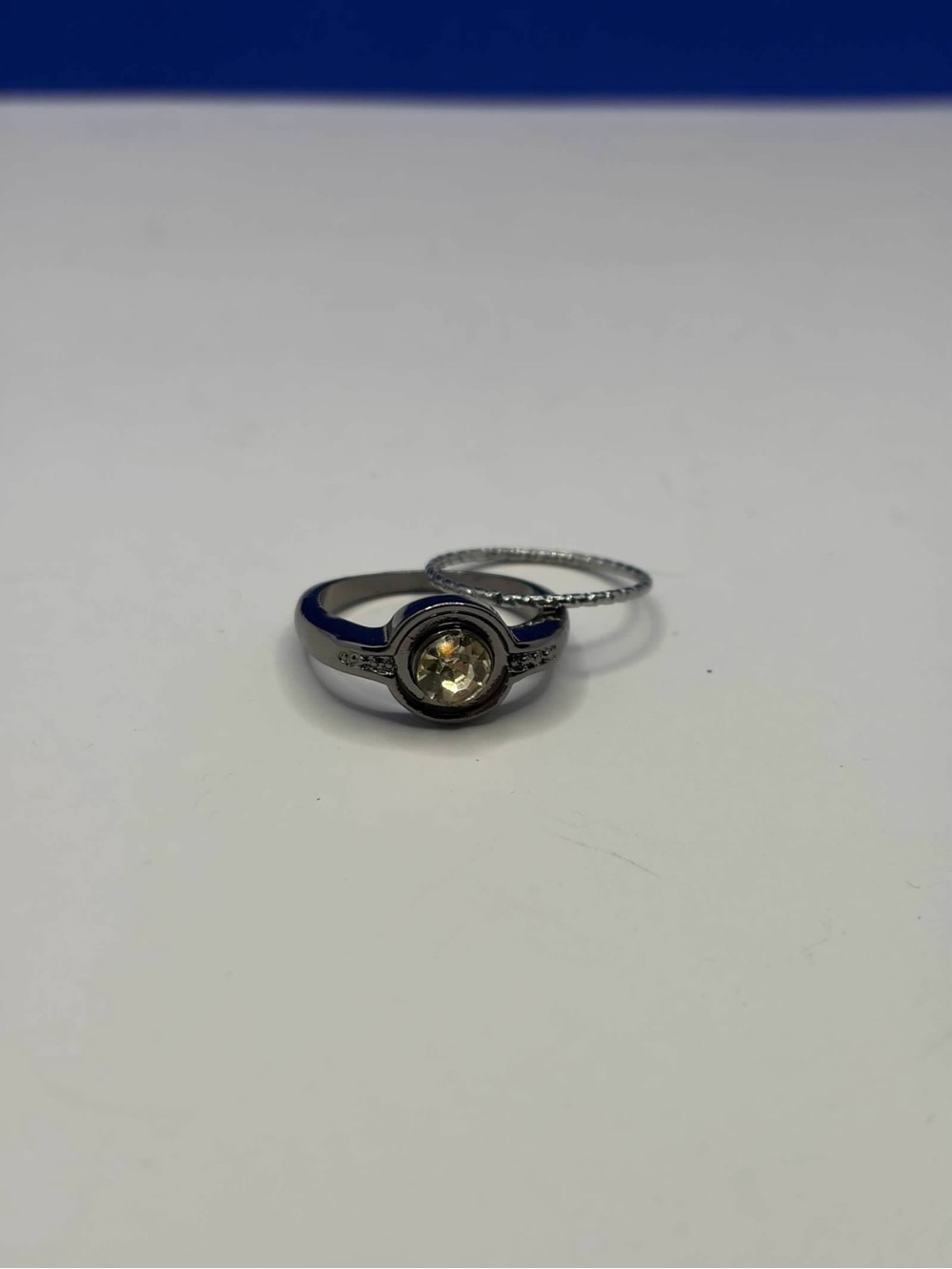 Size 8 Silver Tone Rhinestone Ring Set Round Crystal Stacking Rings